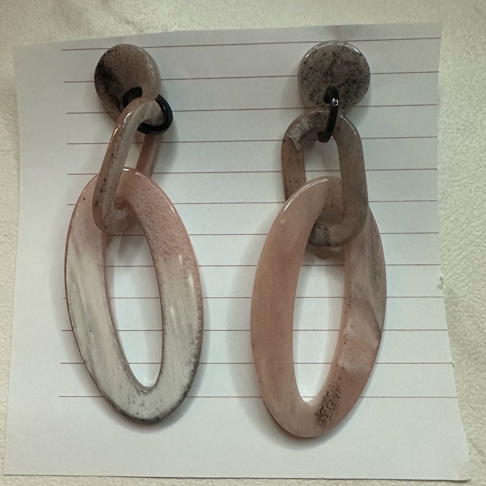 Vintage style, dangling, oval hoop earrings